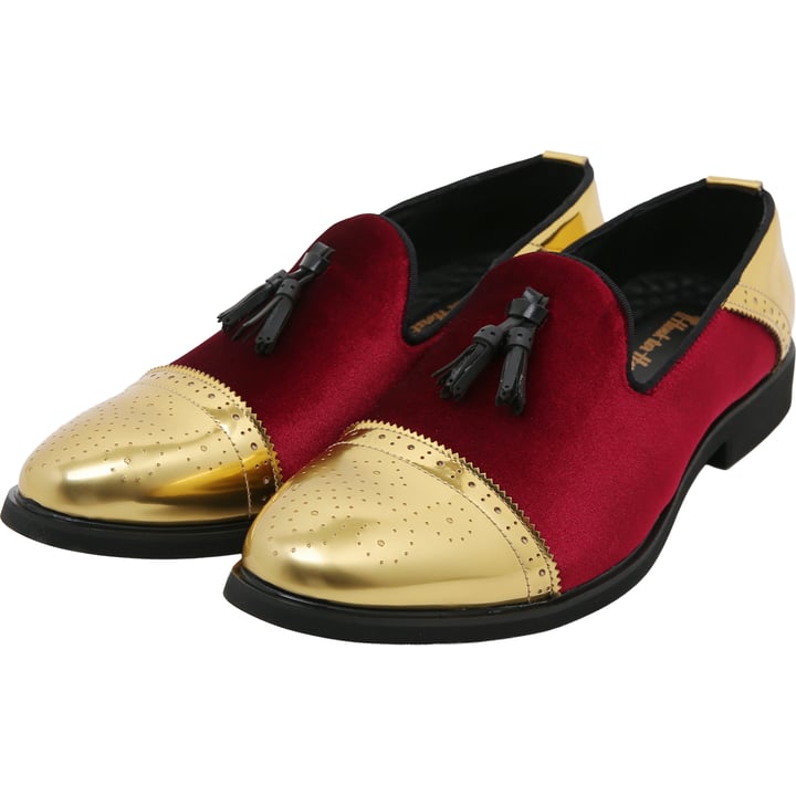 Mocassino Slip-on Rosso Bordeaux in Velluto | Punta Dorata Brogue | Nappe Nere.